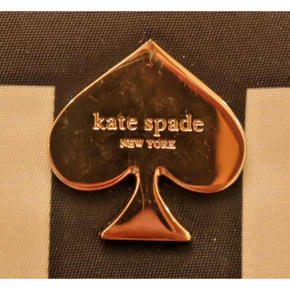 Kate Spade Neda Grove Street printed Pop Art Check Zip Around Wallet Girly GUC - Picture 3 of 15